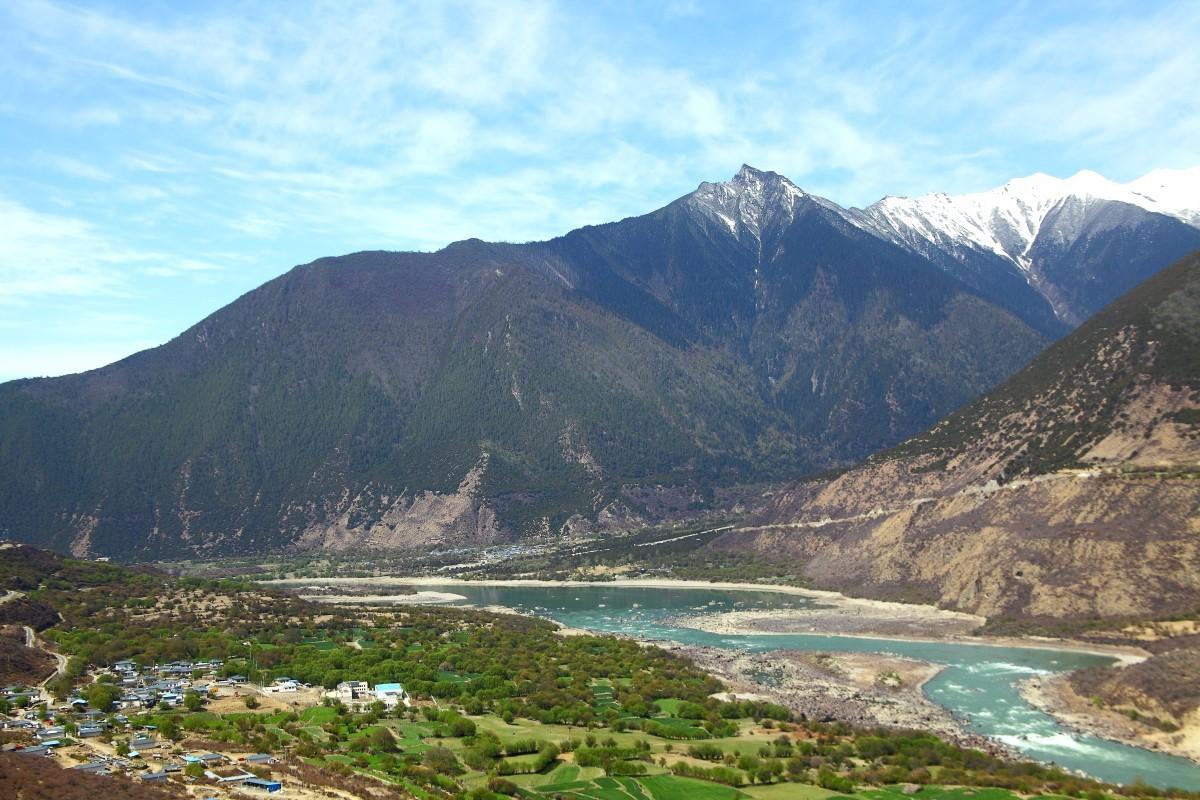 中华十大名山最新排名，壮丽山川的自然魅力